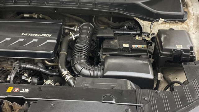 View Kia Carens Image 14 Used Kia Carens Image 14