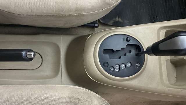 View Maruti Suzuki 1000 Image 37 Used Maruti Suzuki 1000 Image 37