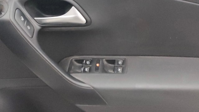 View Volkswagen Polo Image 32 Used Volkswagen Polo Image 32