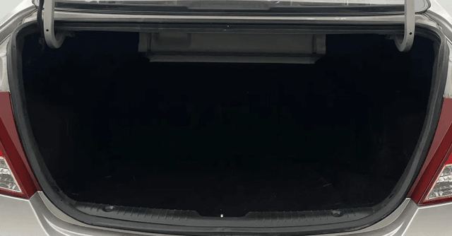 View Hyundai Fluidic Verna Image 10 Used Hyundai Fluidic Verna Image 10