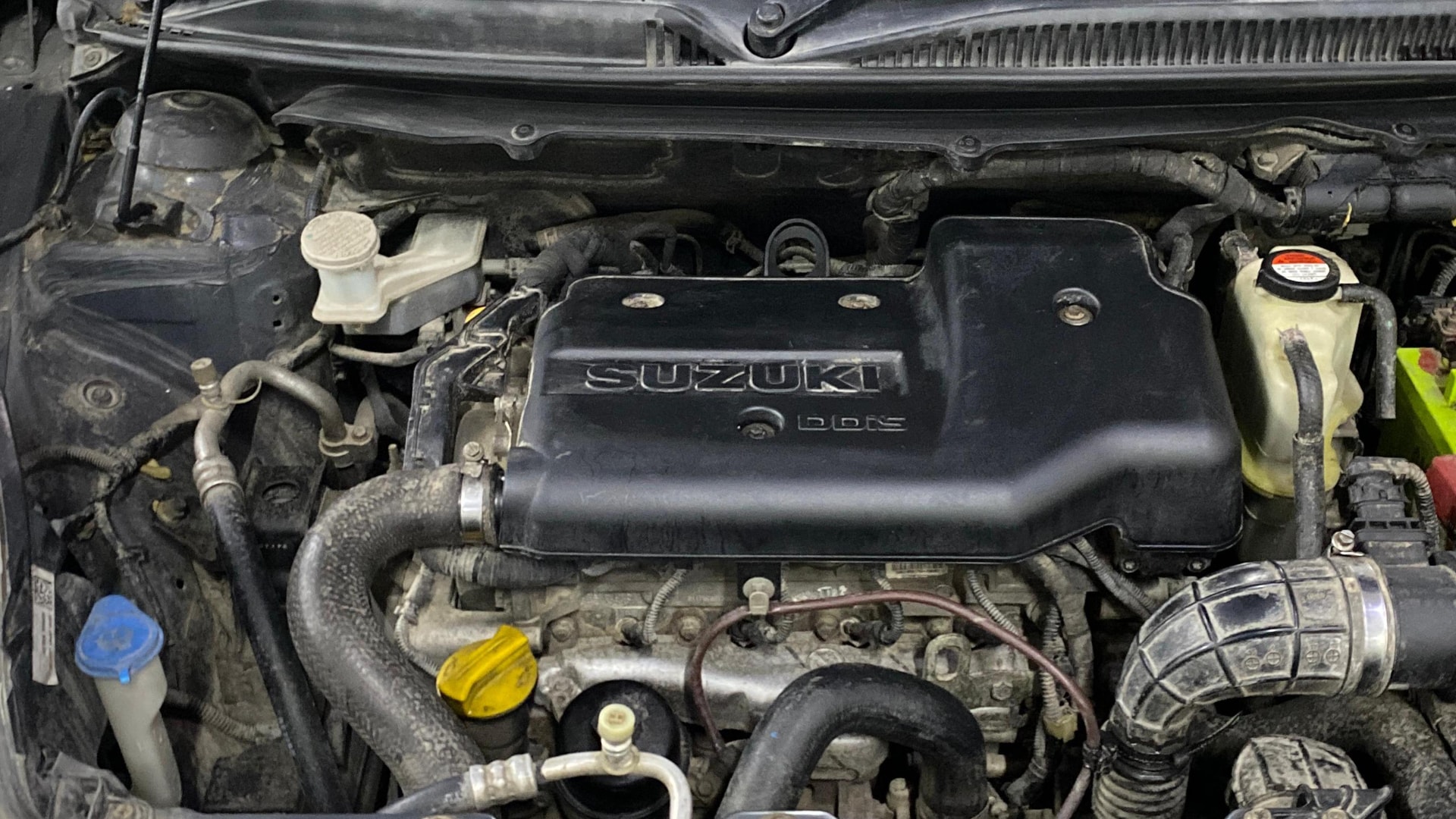 View 2017 Maruti Suzuki 1000 Base Variant Image 24 Used 2017 Maruti Suzuki 1000 Base Variant Image 24