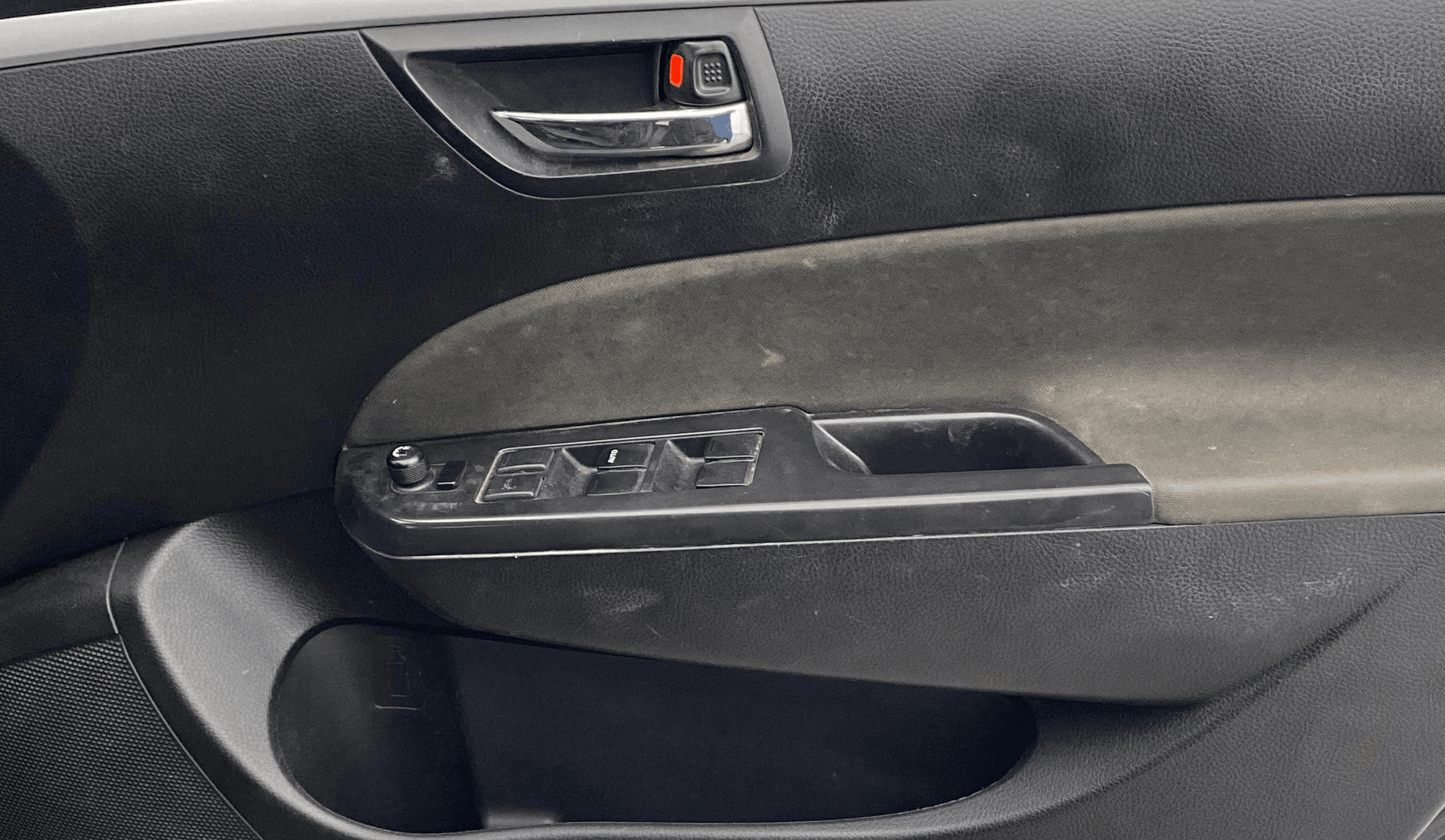 View 2015 Maruti Suzuki 1000 Base Variant Image 32 Used 2015 Maruti Suzuki 1000 Base Variant Image 32