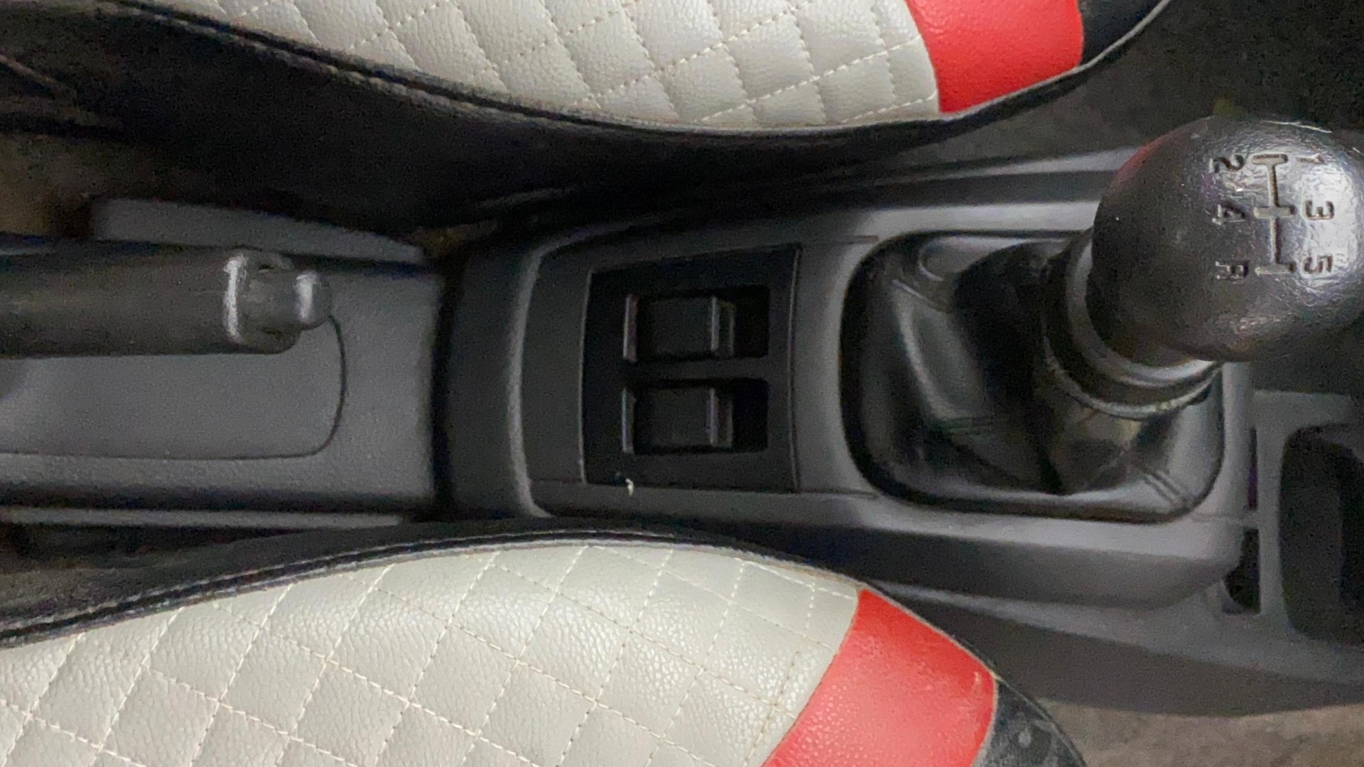 View 2019 Maruti Suzuki Alto 800 LX Image 37 Used 2019 Maruti Suzuki Alto 800 LX Image 37