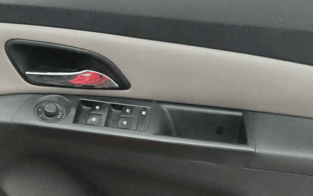 View Chevrolet Cruze Image 34 Used Chevrolet Cruze Image 34
