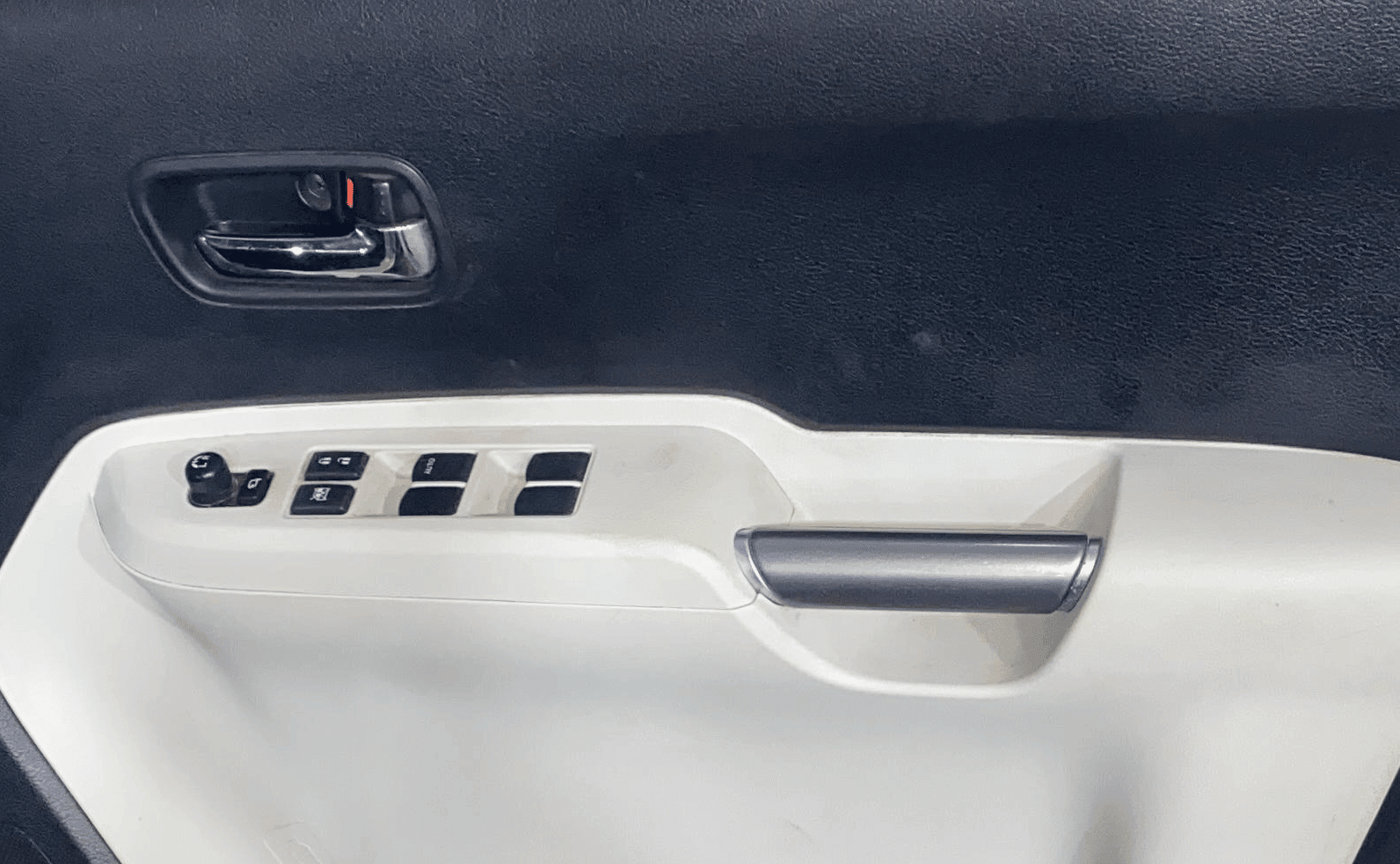 View 2021 Maruti Suzuki 1000 Base Variant Image 33 Used 2021 Maruti Suzuki 1000 Base Variant Image 33
