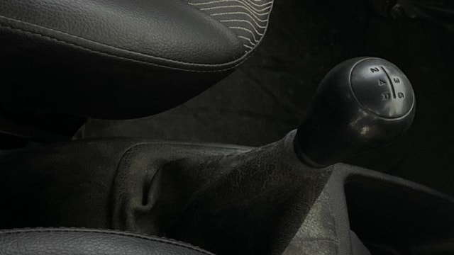 View Hyundai EON Image 37 Used Hyundai EON Image 37