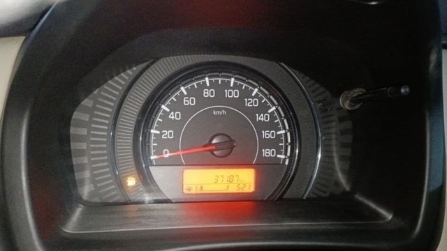 View Maruti Suzuki 1000 Image 33 Used Maruti Suzuki 1000 Image 33