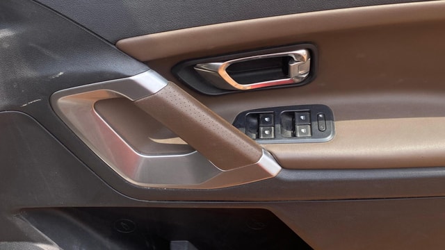 View Tata Harrier Image 39 Used Tata Harrier Image 39
