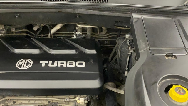 View MG Hector Plus Image 31 Used MG Hector Plus Image 31
