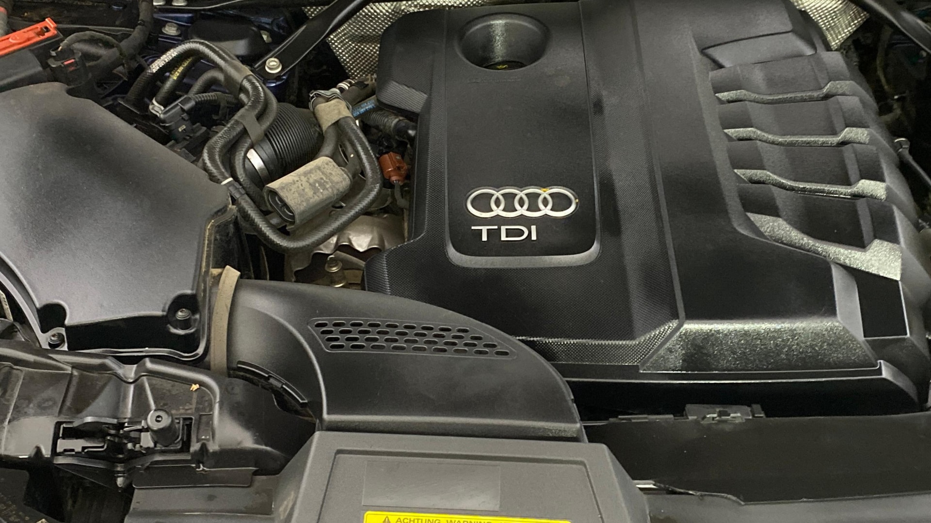 View 2020 Audi Q5 40 TDI Premium Plus Image 4 Used 2020 Audi Q5 40 TDI Premium Plus Image 4