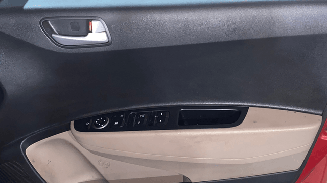 View Hyundai Grand i10 Image 33 Used Hyundai Grand i10 Image 33