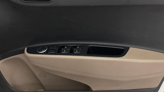 View Hyundai Grand i10 Image 32 Used Hyundai Grand i10 Image 32