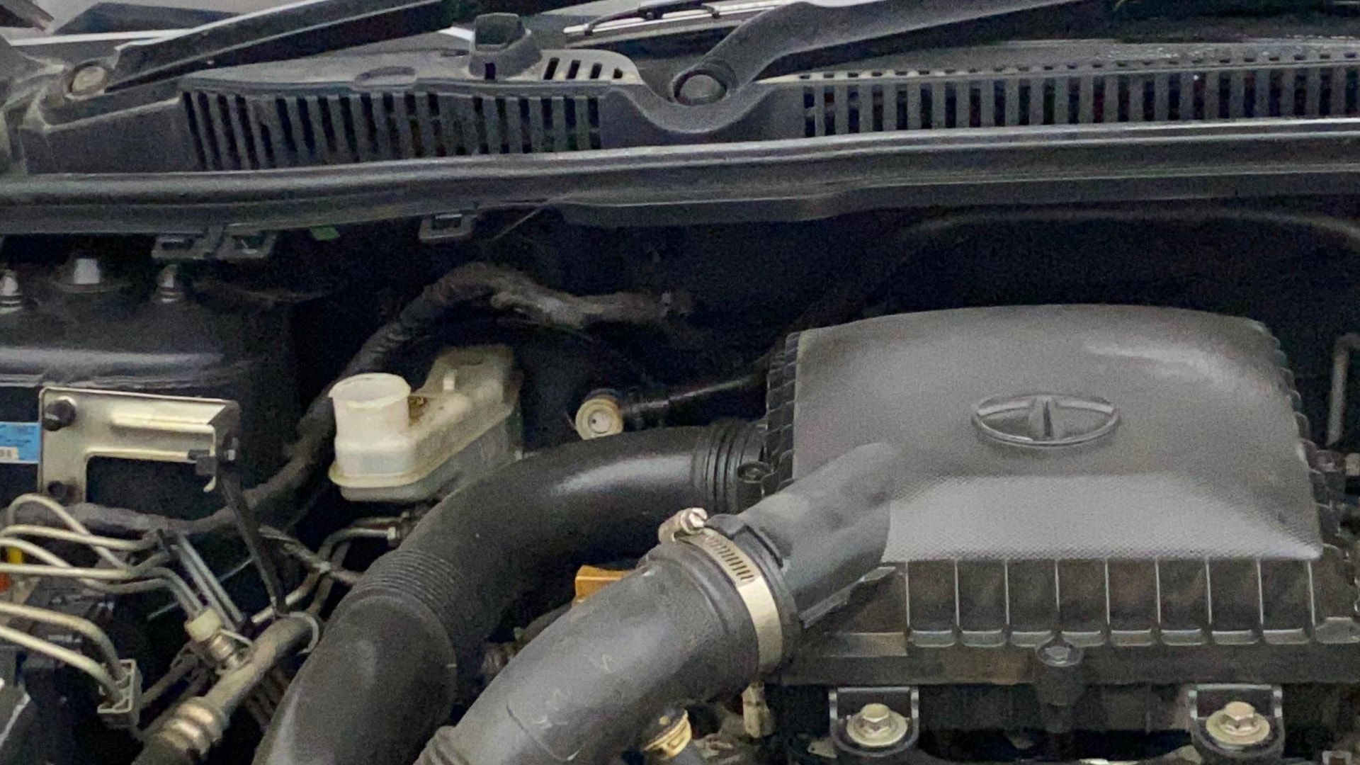 View 2021 Tata Nexon Revotron XE Image 3 Used 2021 Tata Nexon Revotron XE Image 3