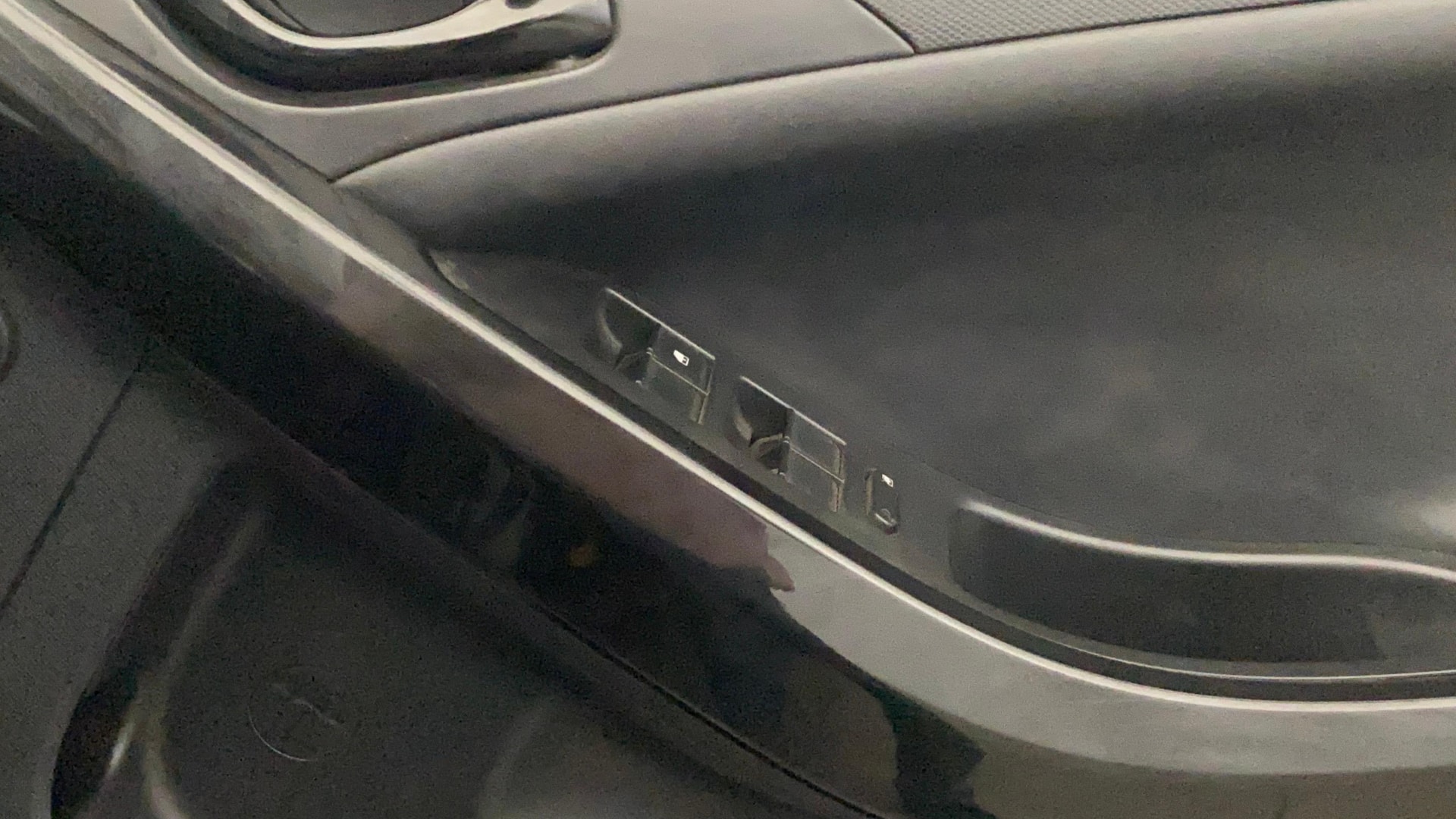 View 2021 Tata Nexon Revotron XE Image 33 Used 2021 Tata Nexon Revotron XE Image 33
