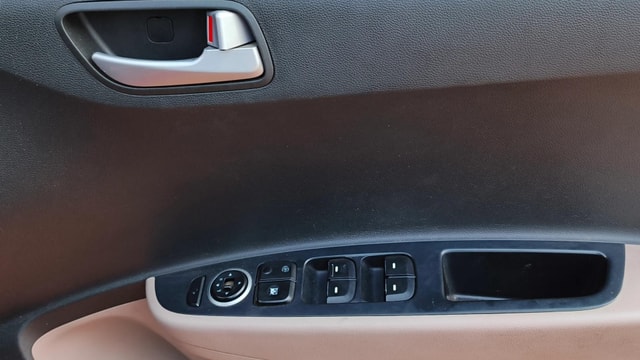 View Hyundai Grand i10 Image 37 Used Hyundai Grand i10 Image 37