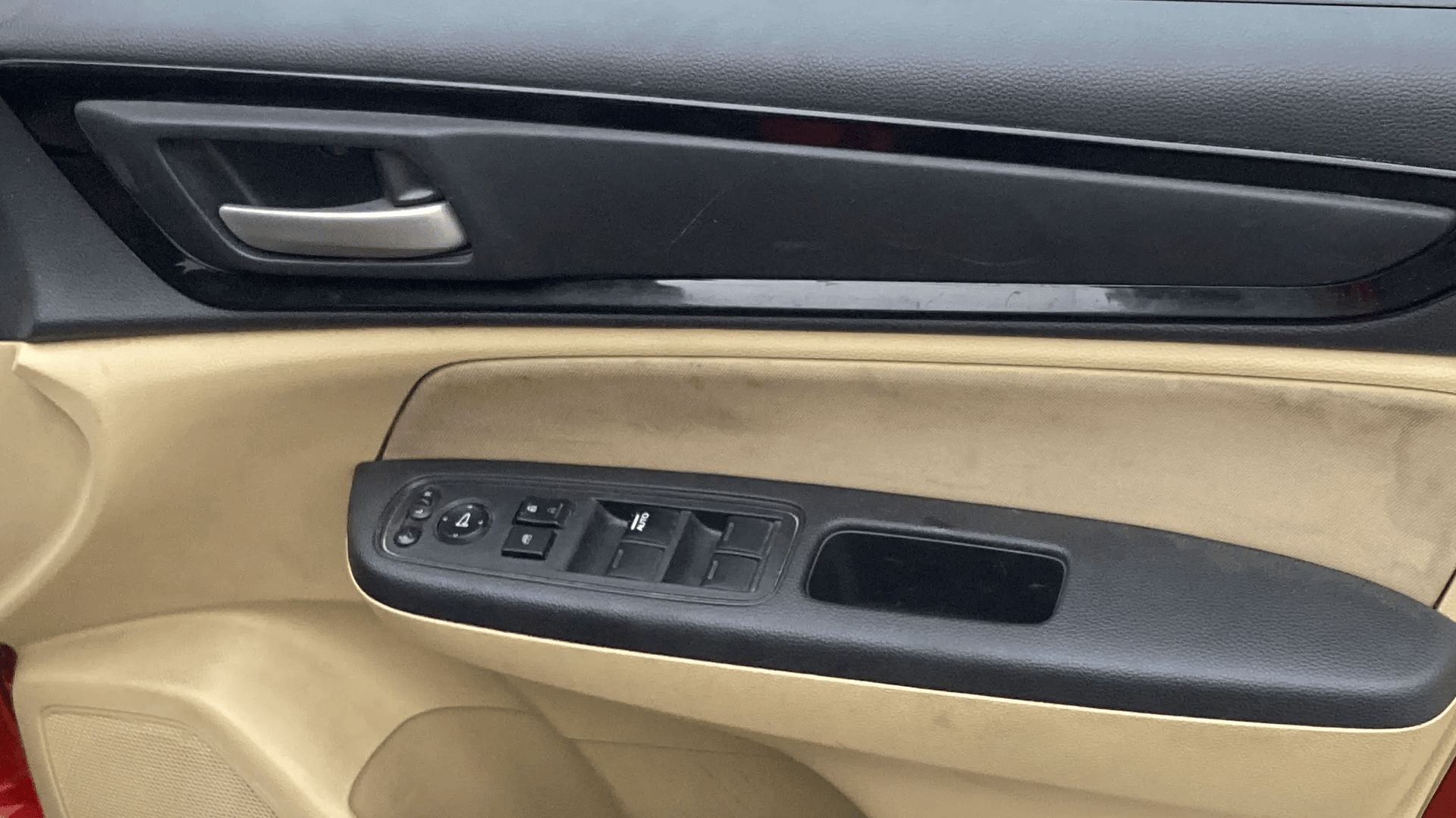 View 2019 Honda Amaze E MT Petrol BS IV Image 33 Used 2019 Honda Amaze E MT Petrol BS IV Image 33