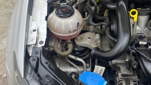 View Volkswagen Polo Image 3 Used Volkswagen Polo Image 3