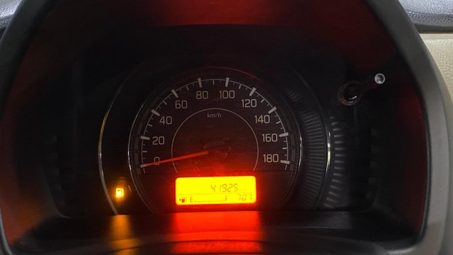 View Maruti Suzuki 1000 Image 33 Used Maruti Suzuki 1000 Image 33
