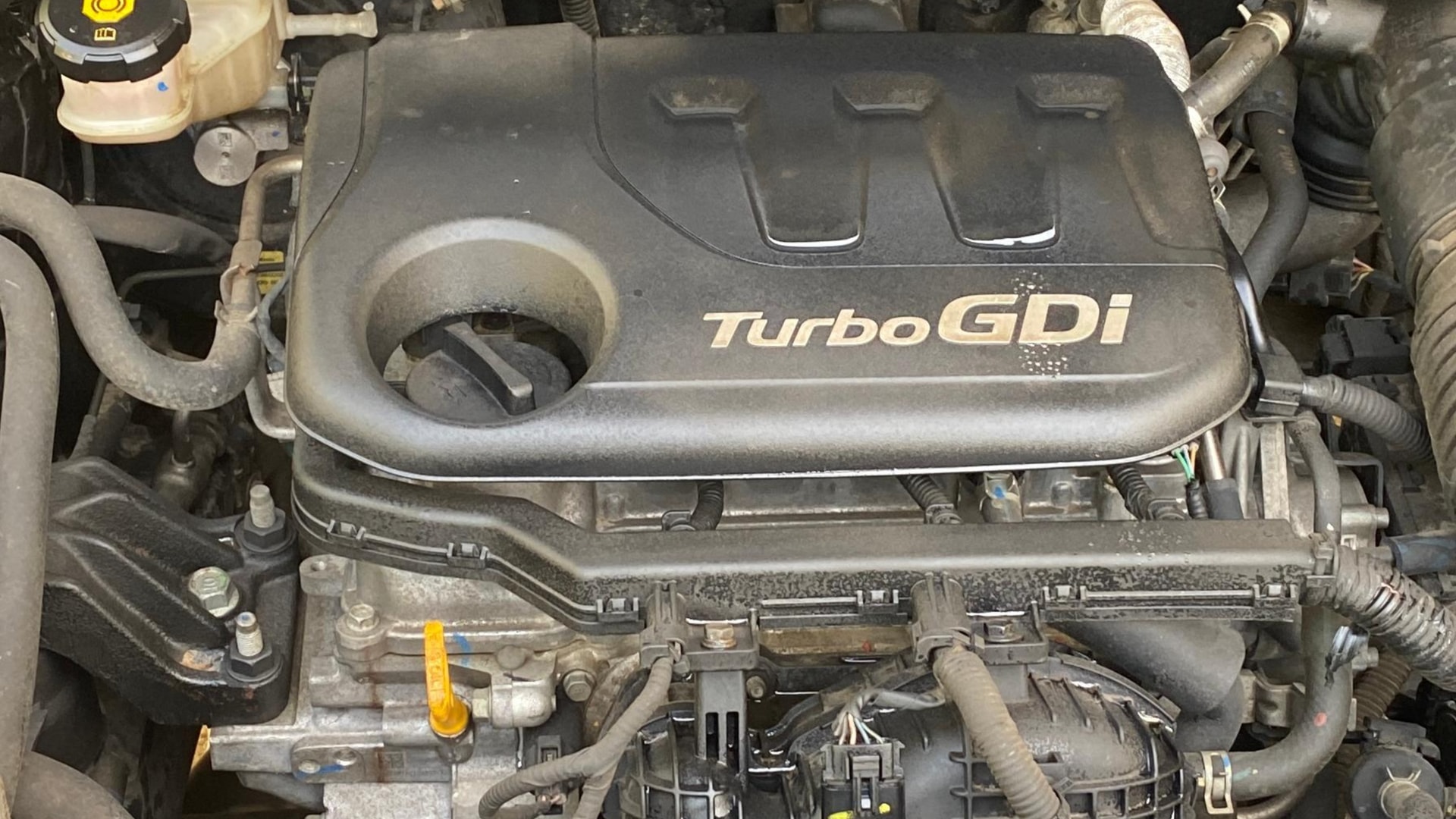 View 2022 Kia Sonet HTK Plus iMT Petrol Image 3 Used 2022 Kia Sonet HTK Plus iMT Petrol Image 3