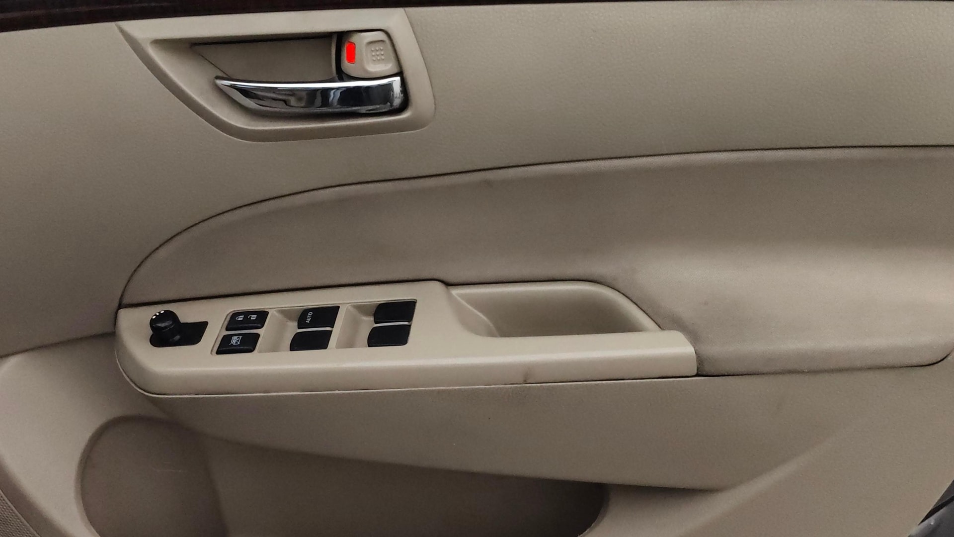 View 2013 Maruti Suzuki 1000 Base Variant Image 32 Used 2013 Maruti Suzuki 1000 Base Variant Image 32