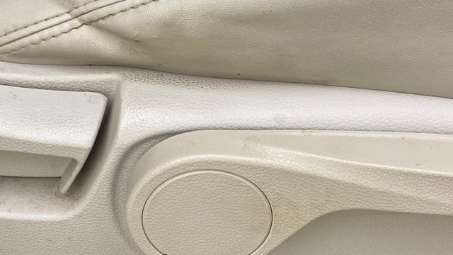 View Mahindra XUV300 Image 11 Used Mahindra XUV300 Image 11