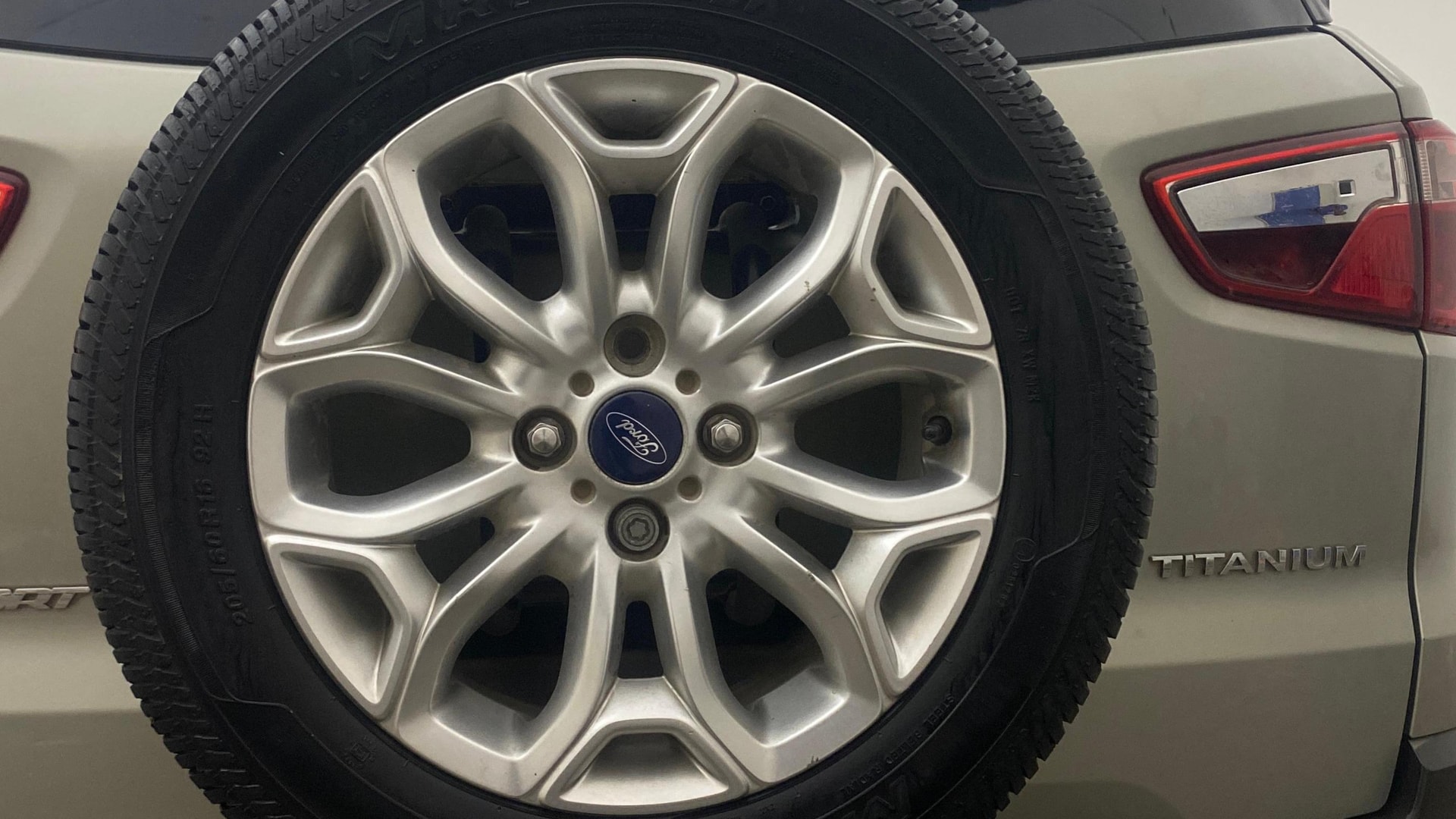 View 2013 Ford EcoSport 1.5 TDCi Diesel Ambiente BS IV Image 24 Used 2013 Ford EcoSport 1.5 TDCi Diesel Ambiente BS IV Image 24