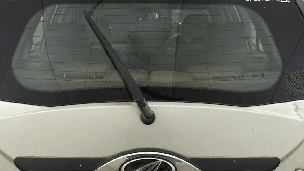 View 2015 Mahindra XUV500 W10 FWD Image 25 Used 2015 Mahindra XUV500 W10 FWD Image 25