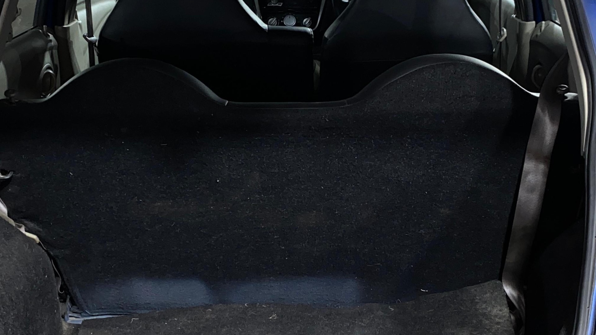View 2016 Datsun Go T Image 10 Used 2016 Datsun Go T Image 10