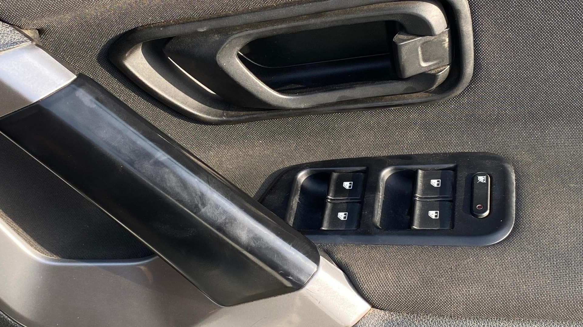 View 2021 Tata Harrier XE Image 32 Used 2021 Tata Harrier XE Image 32