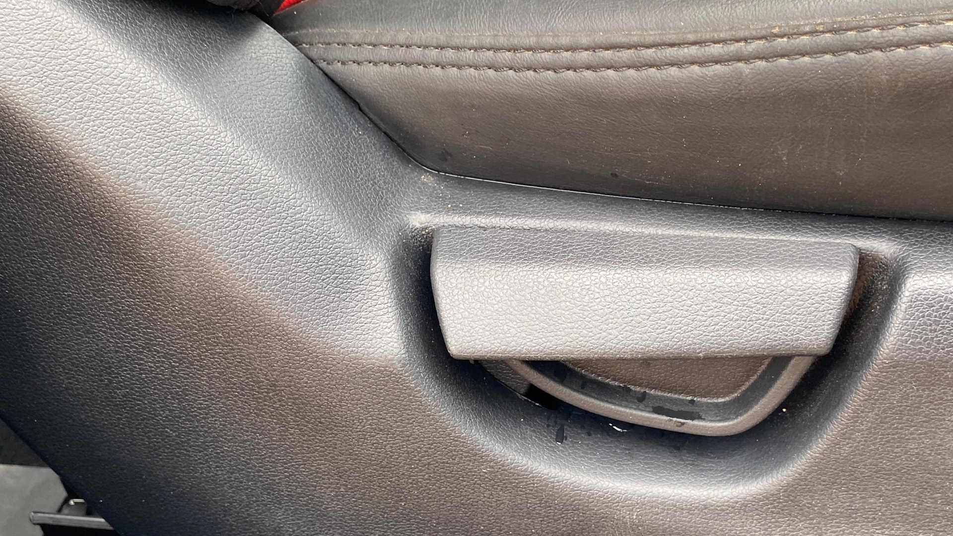 View 2022 Hyundai New Santro D-Lite Petrol Image 18 Used 2022 Hyundai New Santro D-Lite Petrol Image 18