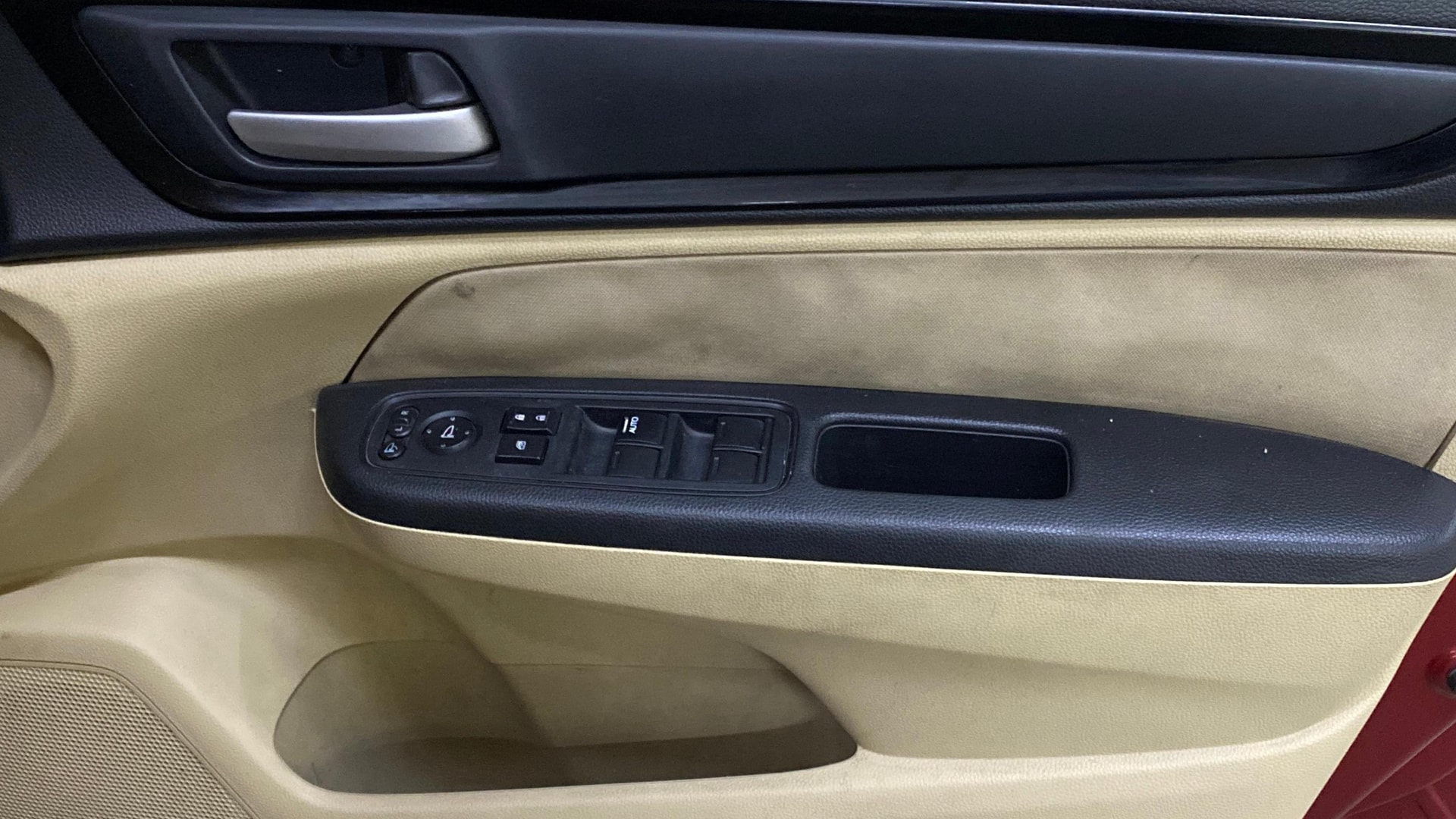 View 2018 Honda Amaze E MT Petrol BS IV Image 32 Used 2018 Honda Amaze E MT Petrol BS IV Image 32