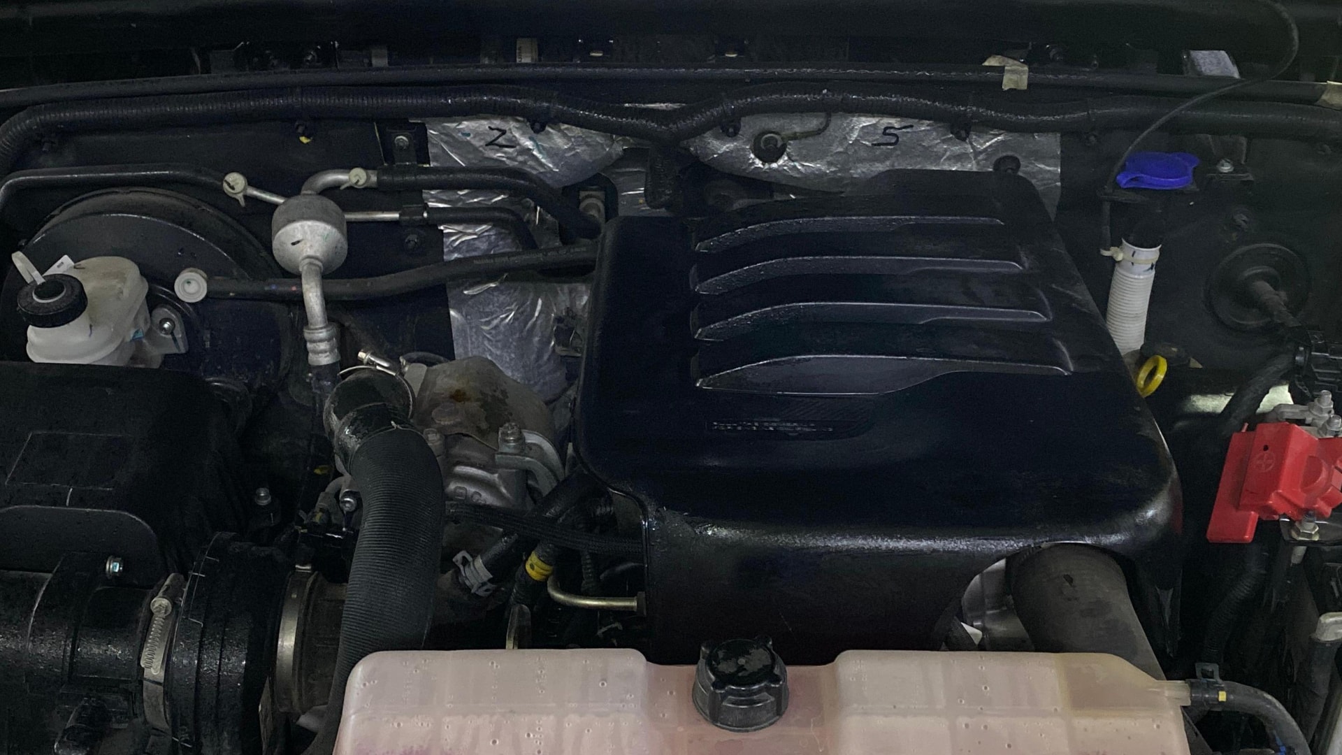 View 2021 Mahindra Thar AX Standard Manual Soft Top 6 Seater Image 40 Used 2021 Mahindra Thar AX Standard Manual Soft Top 6 Seater Image 40