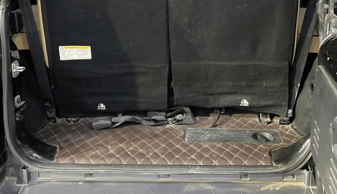 View 2021 Mahindra Thar AX Standard Manual Soft Top 6 Seater Image 10 Used 2021 Mahindra Thar AX Standard Manual Soft Top 6 Seater Image 10