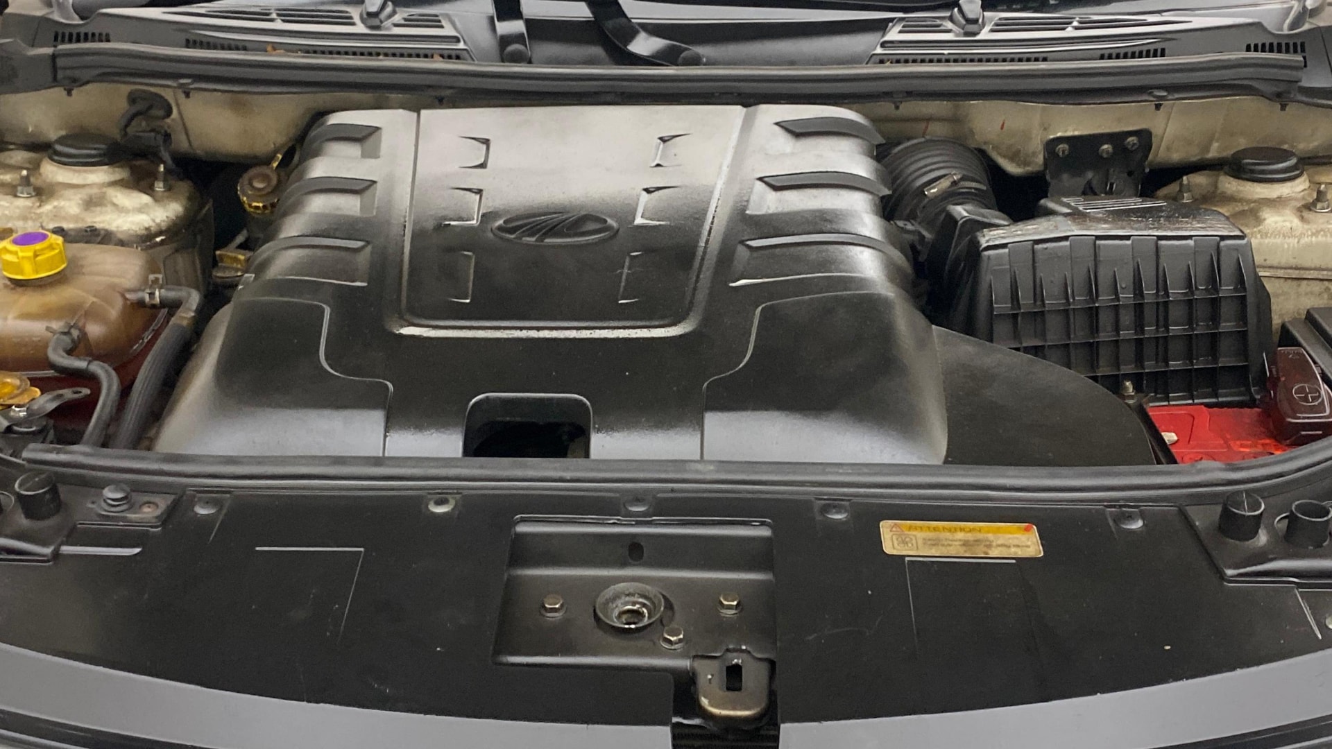 Used 2021 Mahindra XUV500 Used 2021 Mahindra XUV500