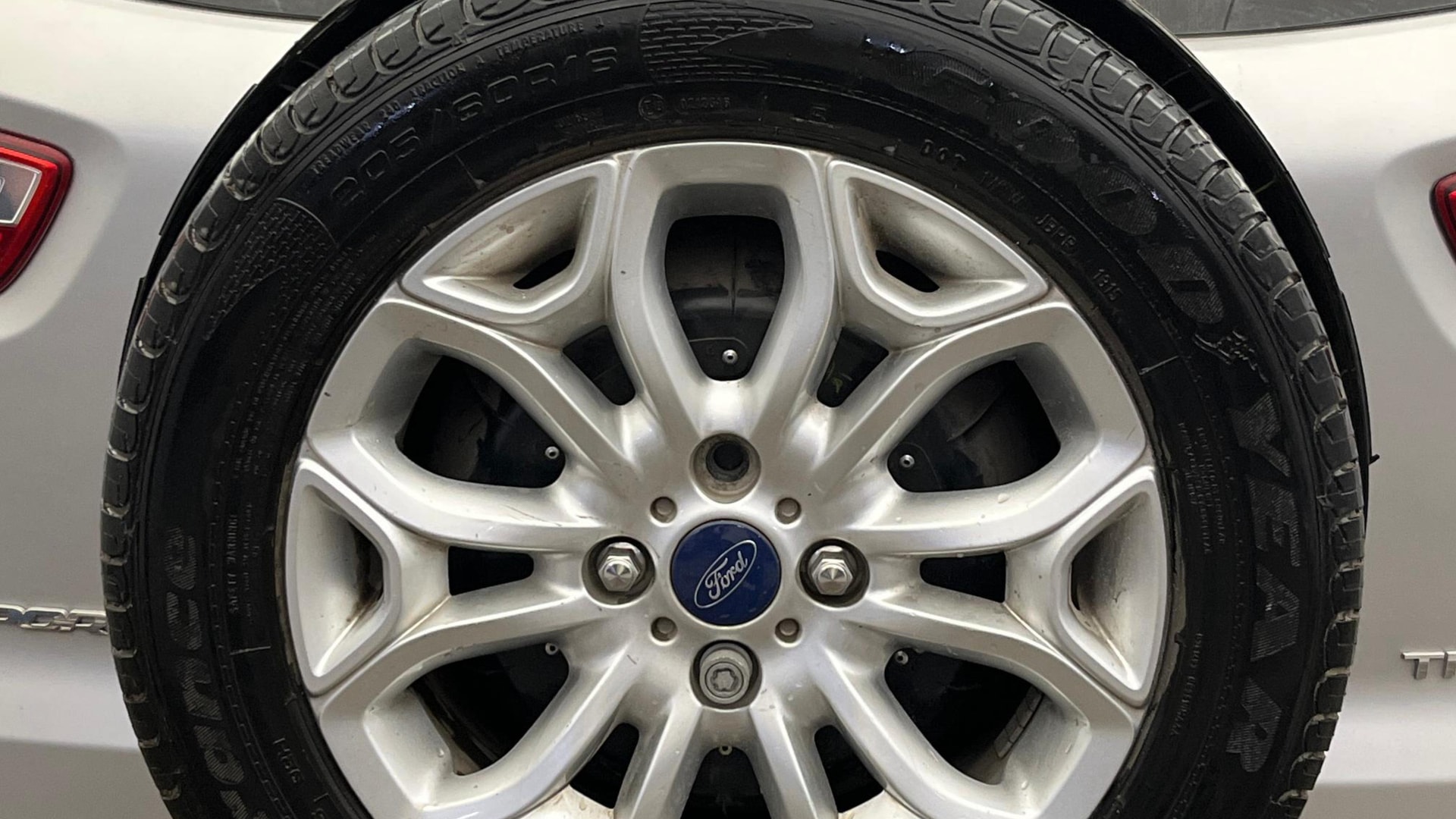 View 2015 Ford EcoSport 1.5 TDCi Diesel Ambiente BS IV Image 24 Used 2015 Ford EcoSport 1.5 TDCi Diesel Ambiente BS IV Image 24