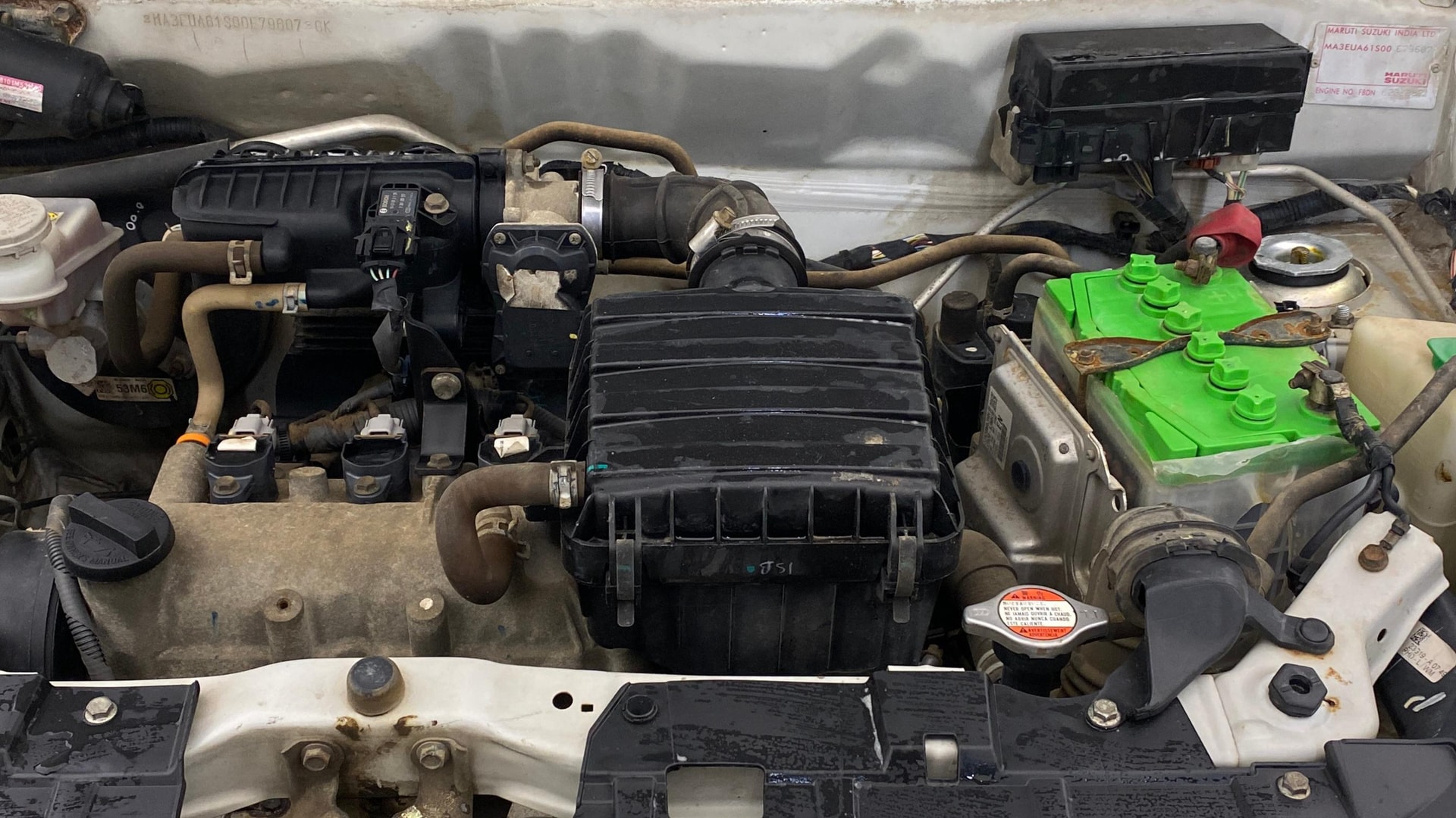 View 2019 Maruti Suzuki 1000 Base Variant Image 13 Used 2019 Maruti Suzuki 1000 Base Variant Image 13