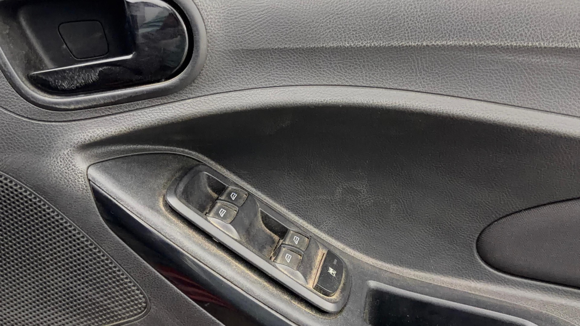 View 2020 Ford Figo Aspire 1.2P Ambiente MT BS IV Image 33 Used 2020 Ford Figo Aspire 1.2P Ambiente MT BS IV Image 33
