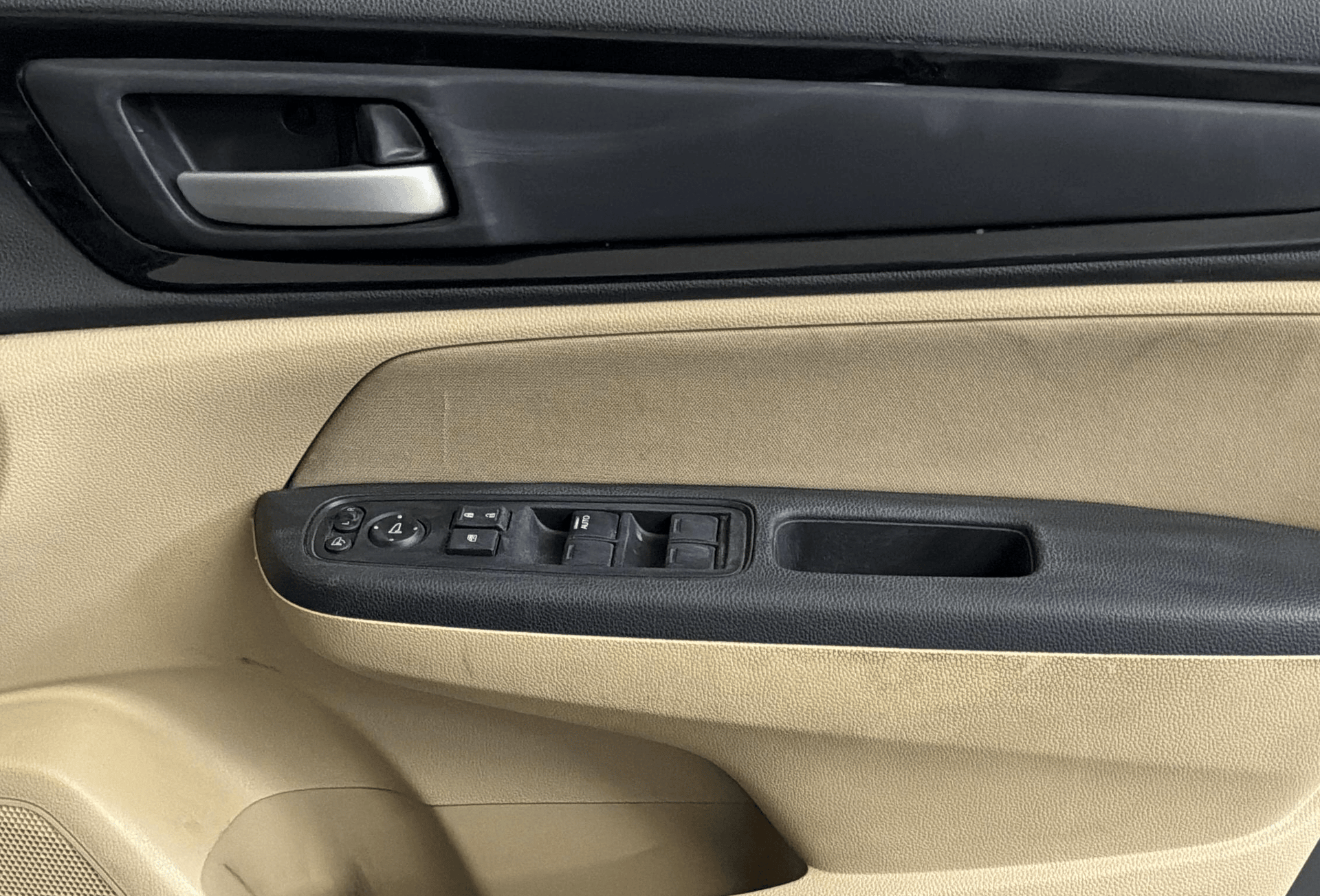 View 2019 Honda Amaze E MT Petrol BS IV Image 33 Used 2019 Honda Amaze E MT Petrol BS IV Image 33