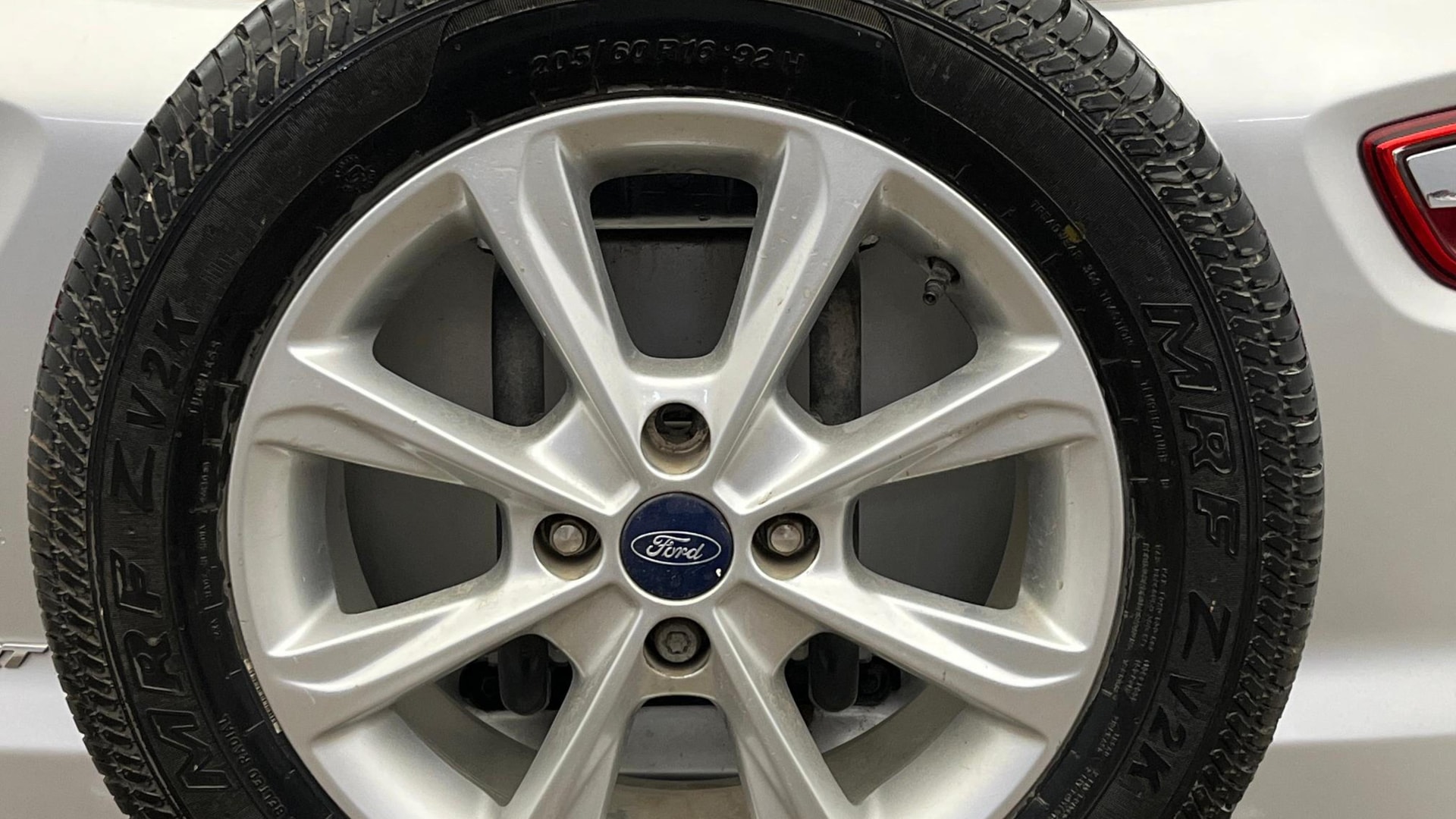 View 2019 Ford EcoSport 1.5 TDCi Diesel Ambiente BS IV Image 16 Used 2019 Ford EcoSport 1.5 TDCi Diesel Ambiente BS IV Image 16