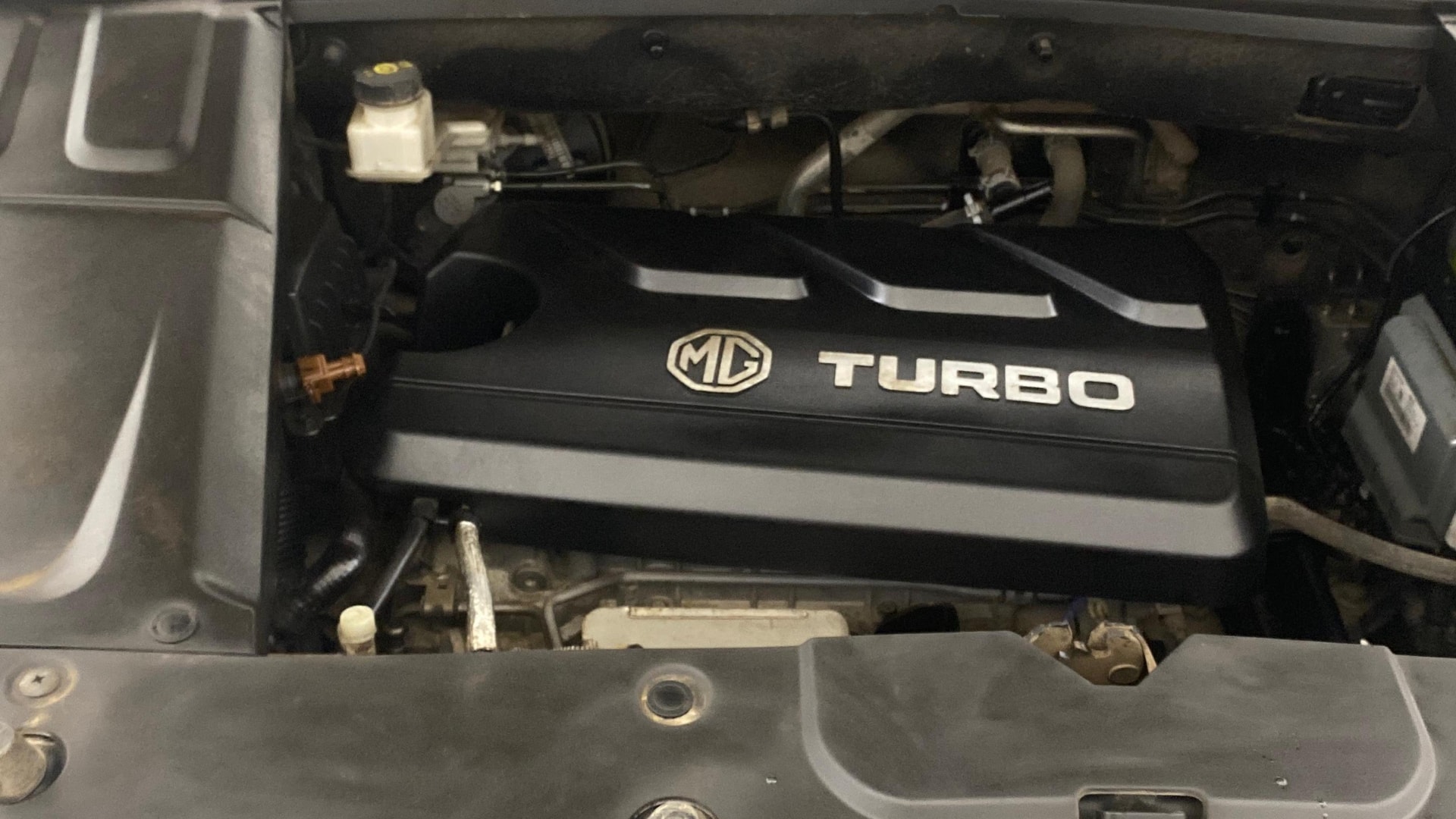 View 2021 MG Hector Sharp Petrol BS IV Image 3 Used 2021 MG Hector Sharp Petrol BS IV Image 3