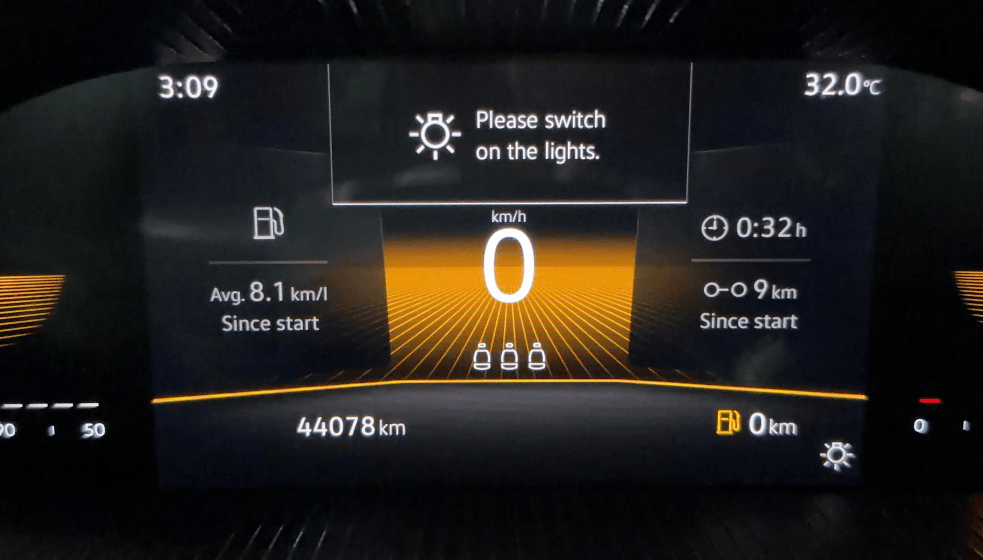 View 2024 Skoda Slavia Style 1.0 TSI MT Image 37 Used 2024 Skoda Slavia Style 1.0 TSI MT Image 37