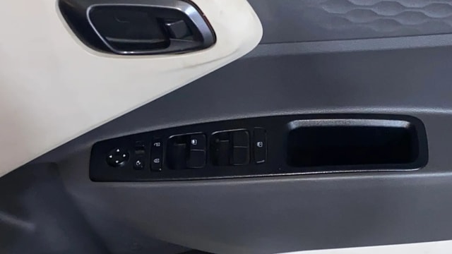 View Hyundai Aura Image 33 Used Hyundai Aura Image 33