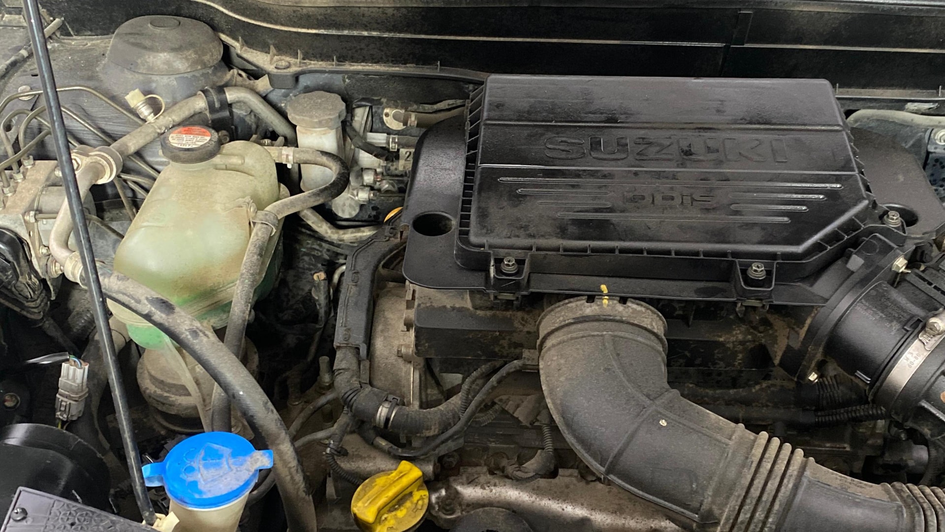 View 2019 Maruti Suzuki 1000 Base Variant Image 3 Used 2019 Maruti Suzuki 1000 Base Variant Image 3