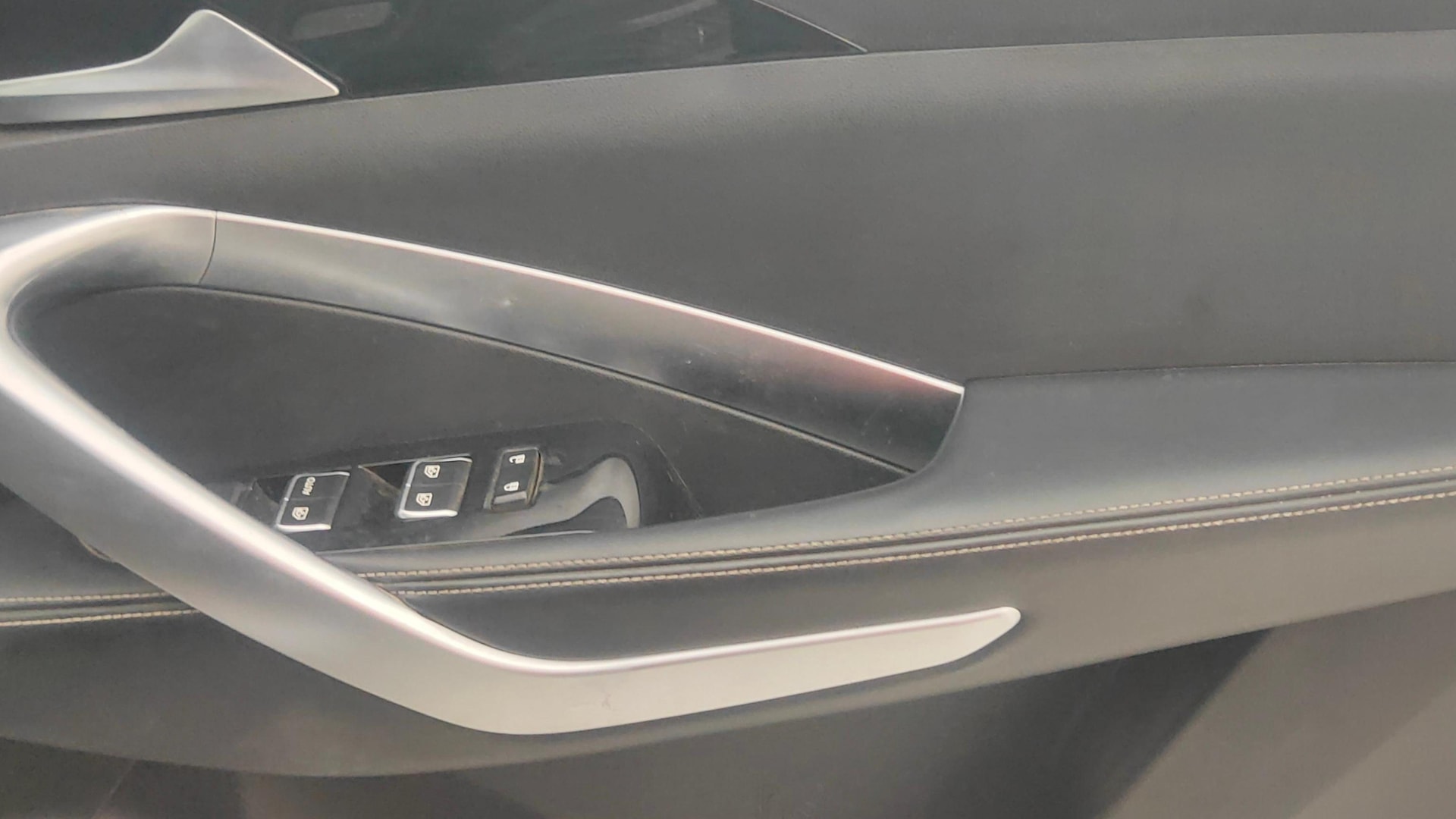 View 2022 MG Hector Sharp CVT Petrol Image 40 Used 2022 MG Hector Sharp CVT Petrol Image 40
