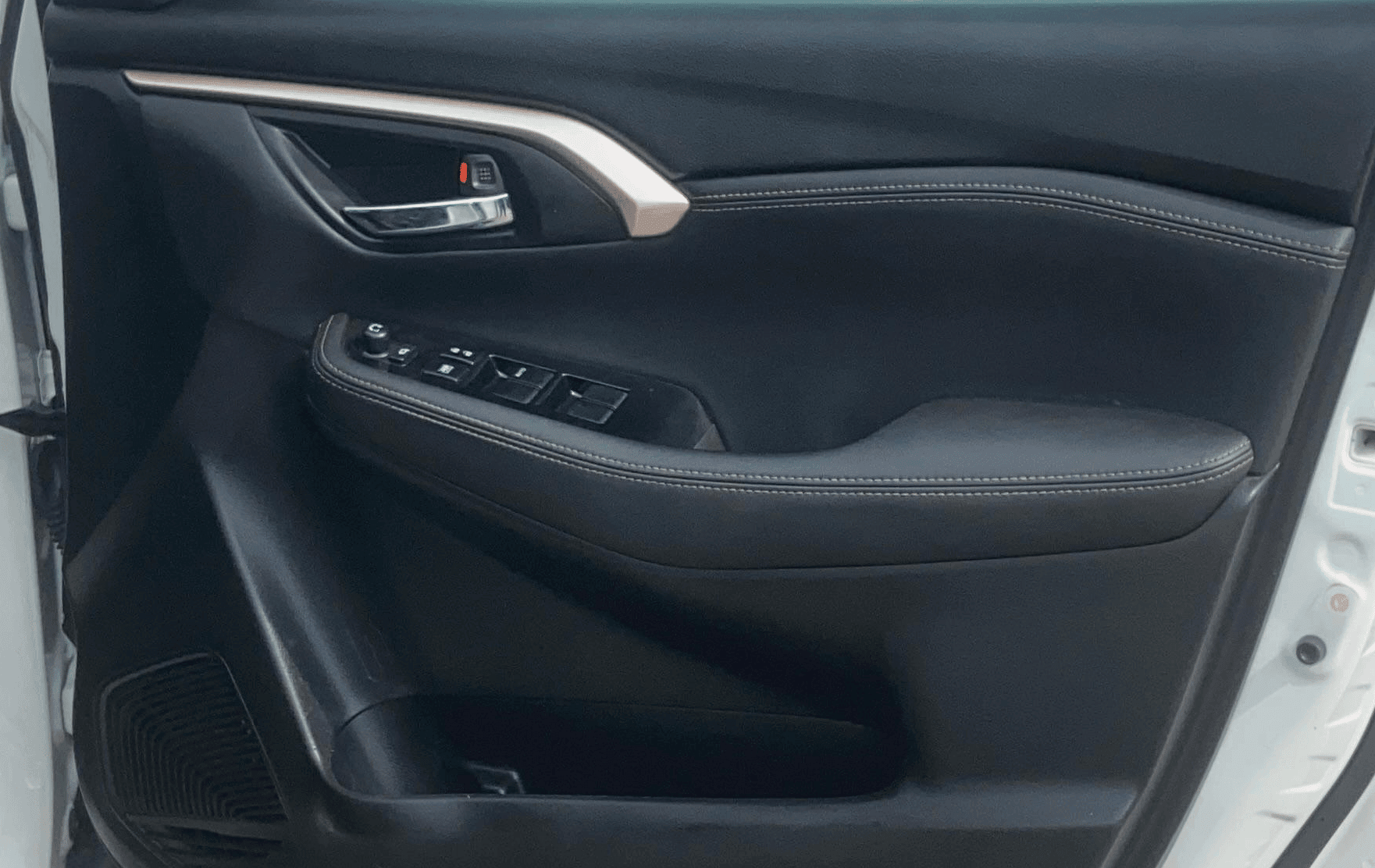 View 2023 Maruti Suzuki 1000 Base Variant Image 34 Used 2023 Maruti Suzuki 1000 Base Variant Image 34