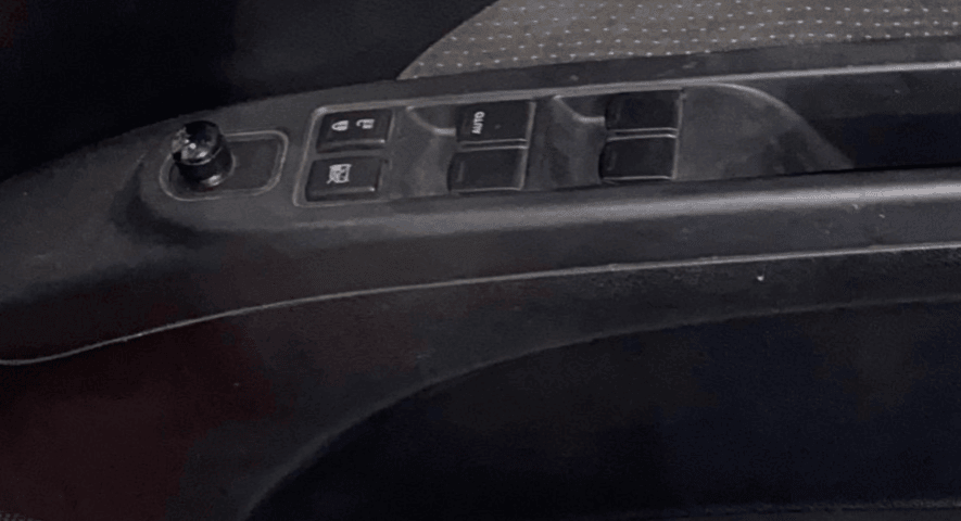 View 2018 Maruti Suzuki 1000 Base Variant Image 32 Used 2018 Maruti Suzuki 1000 Base Variant Image 32