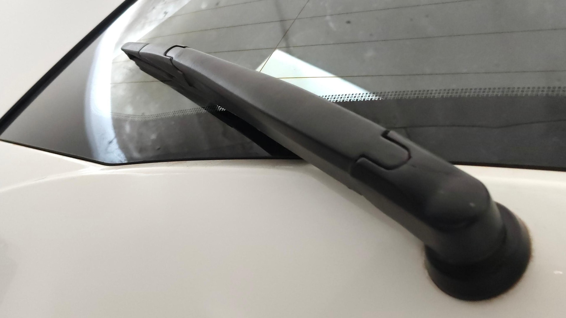 View 2017 Mahindra XUV500 G AT Image 25 Used 2017 Mahindra XUV500 G AT Image 25