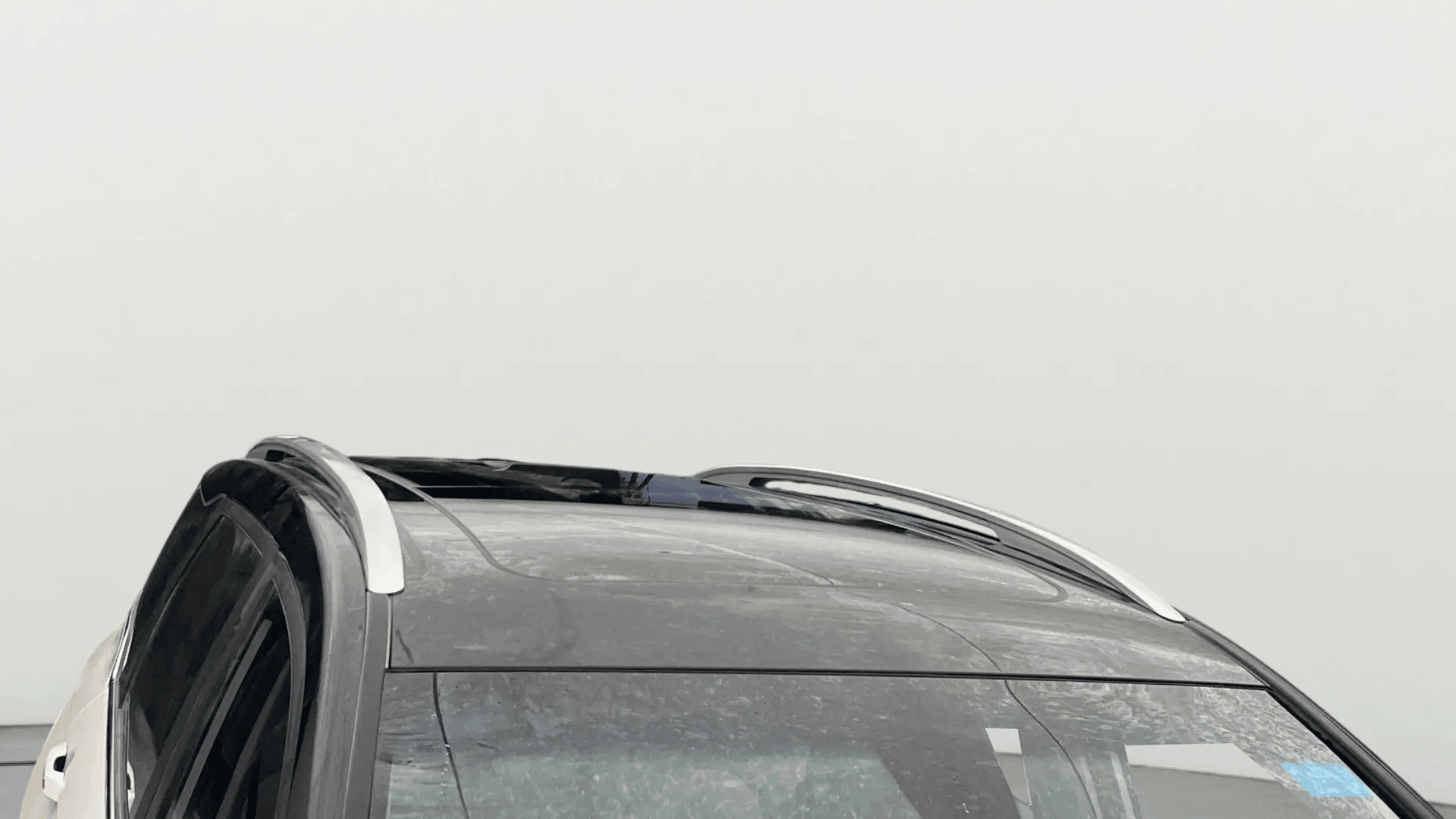 View 2023 MG Hector Sharp Pro CVT Petrol Dual Tone Image 27 Used 2023 MG Hector Sharp Pro CVT Petrol Dual Tone Image 27