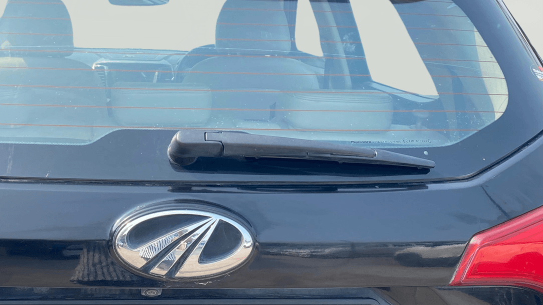 View 2019 Mahindra XUV300 W4 Petrol BS IV Image 45 Used 2019 Mahindra XUV300 W4 Petrol BS IV Image 45
