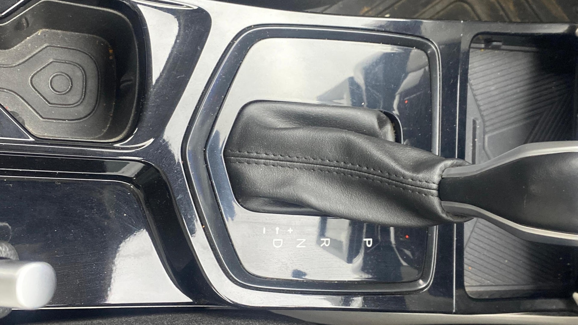 Used 2025 Mahindra XUV 3XO Used 2025 Mahindra XUV 3XO